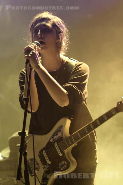 WARPAINT - 2010-11-06 - PARIS - La Cigale - 